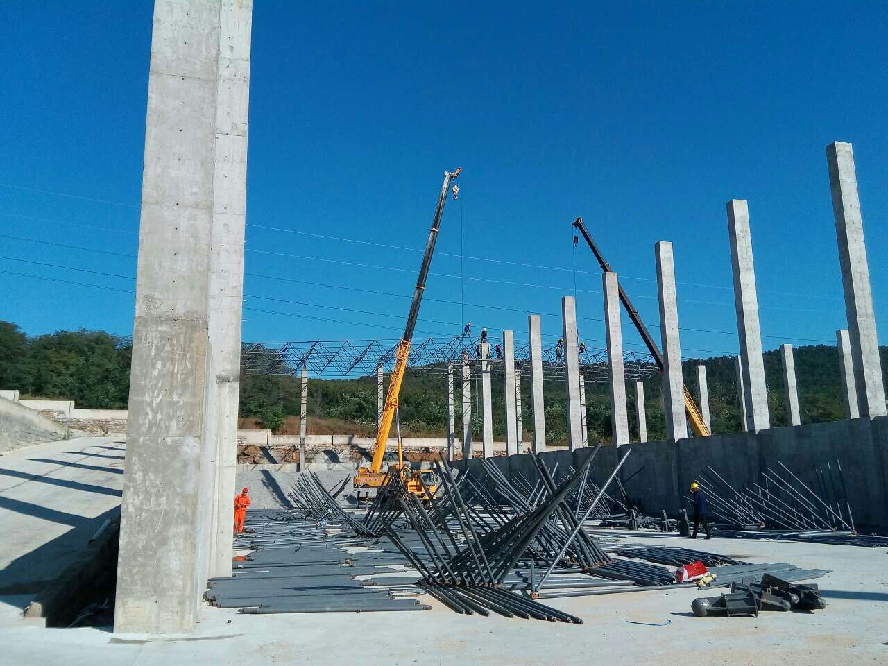 合山搅拌站网架